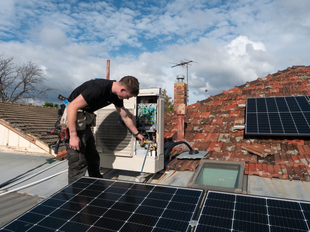 Service or replace air conditioner in Melbourne